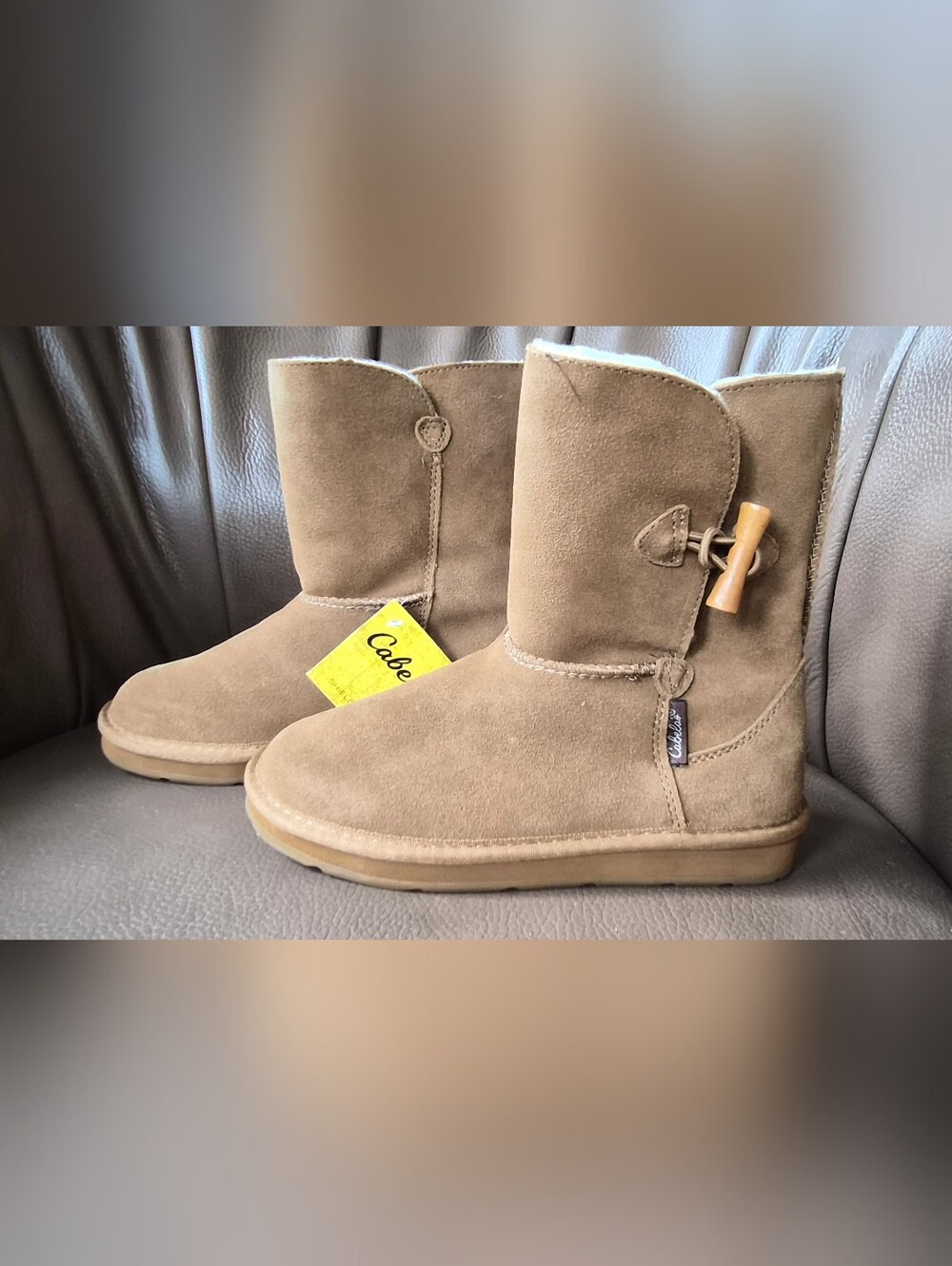 NWT Cabela's - Youth Suede, Shearling-Lined, Mid-Calf Boots in Brown, Size 2
